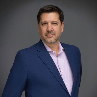 Jason Wills headshot